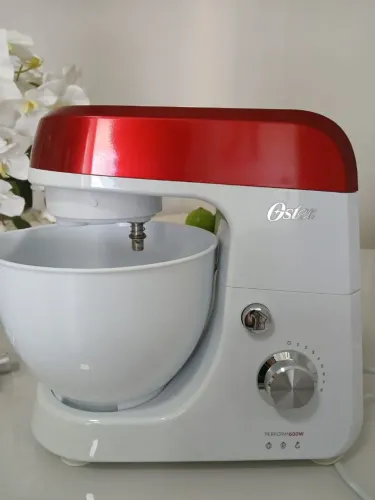 Batedeira de Bolo da Oster 127v Perfeita