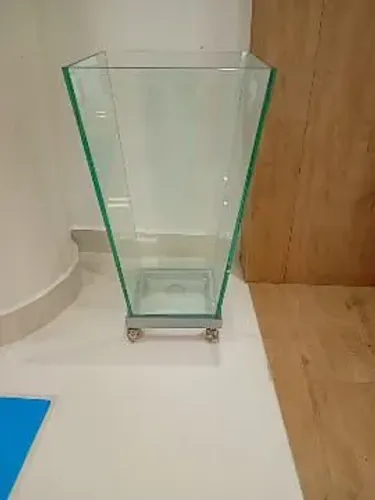Vaso Chapecot de Vidro Trapézio com rodinhas