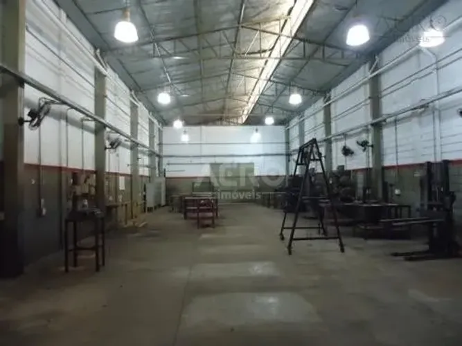 Barracão em Distrito Industrial Domingos Biancardi, Bauru