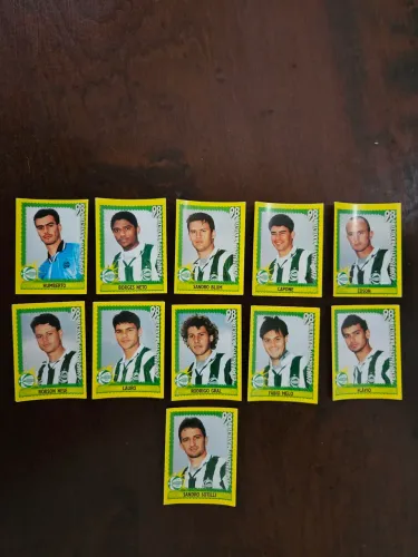 11 figurinhas jogadores Juventude CB 1998 nunca coladas (time completo)