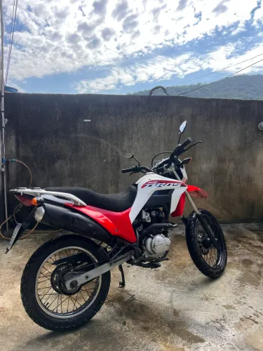 Nxr Bros 150 
