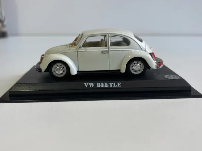 Miniatura Fusca Mexicano com base 1:43