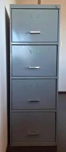 Arquivo de aço 4 gavetas