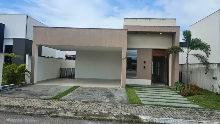 Oferta!! Belíssima Casa 3/4 No Condomínio Central Park 2