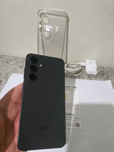 Samsung Galaxy s24 FE 256GB vendo ou troco por iPhone 