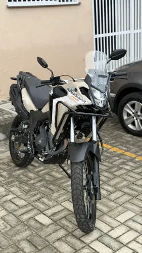 Sahara 300 ADV 1.300 KM NOVA
