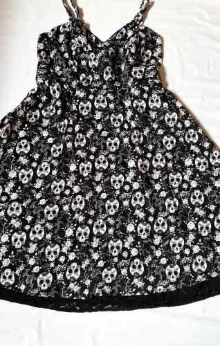 Vestido pinup caveiras
