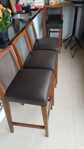 4 Banquetas altas