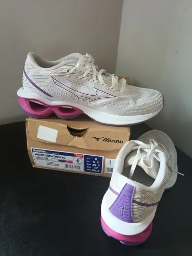 Tênis feminino pra corrida Mizuno Wave 37 Perfeito