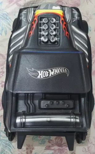 Mochila E Lancheira Hotwheels Bone Shaker Alto-relevo (Usado)