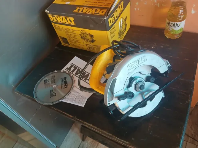 Vendo Serra dewalt