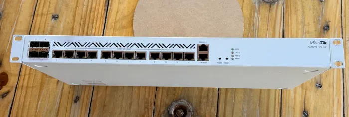 Mikrotik ccr2116 12G 4s+