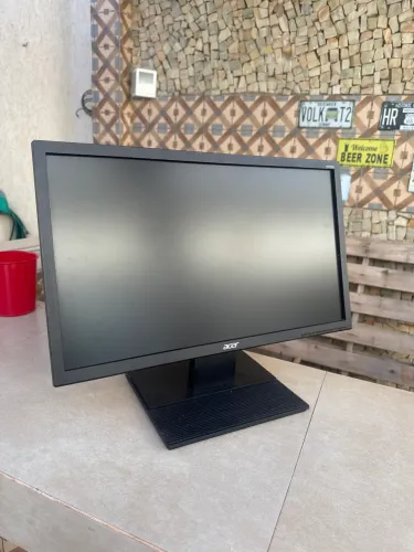 Monitor Acer Full HD V226HQL