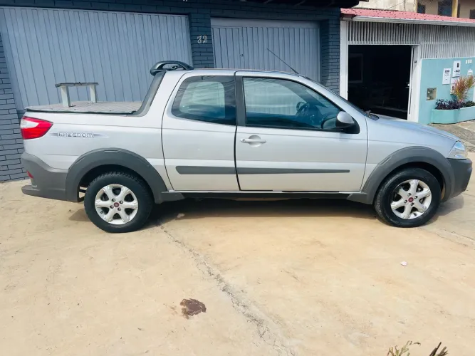Fiat Strada Freedom 1.4 Flex 8V CD 2019