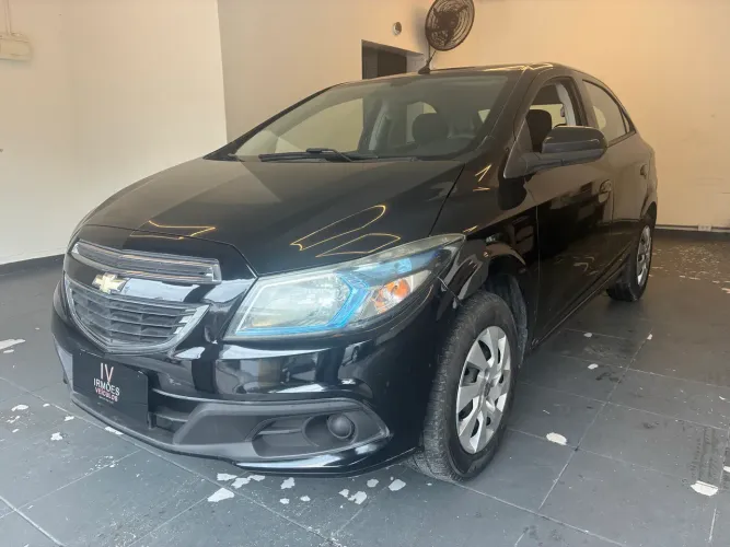 Chevrolet Onix Hatch LT 1.4 8V Flex Power Mec. 4P 2013