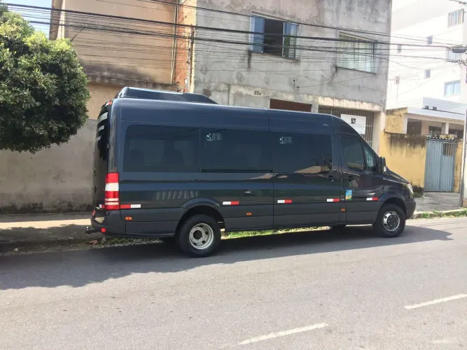 Aluguel de Van Com Motorista