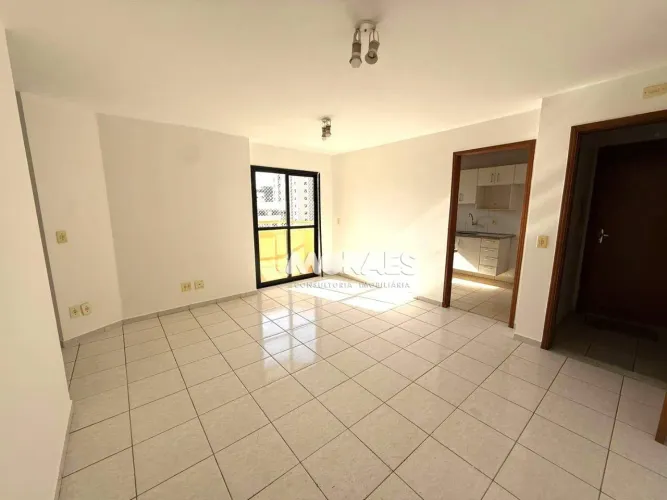 Apartamento com 2 quartos para alugar, 60 m² por R$ 808/mês - Vila Cidade Universitária -