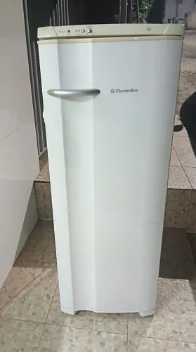Geladeira Electrolux 330 litros - ENTREGO