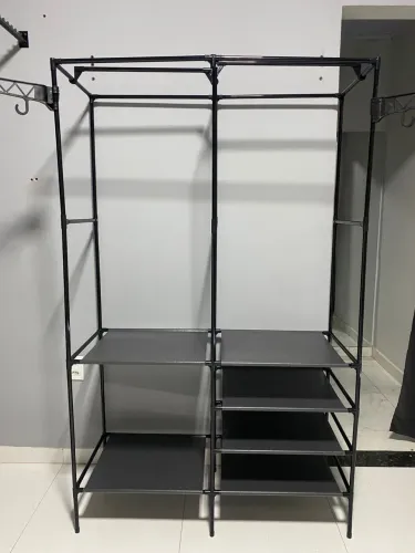 Arara de Roupas Cabideiro Portátil 