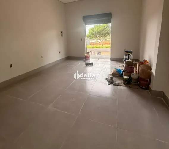 Loja Comercial disponível para venda no bairro Jaraguá em Uberlândia-MG.