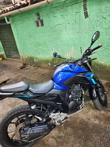 Yamaha fz25 2024 Único dono