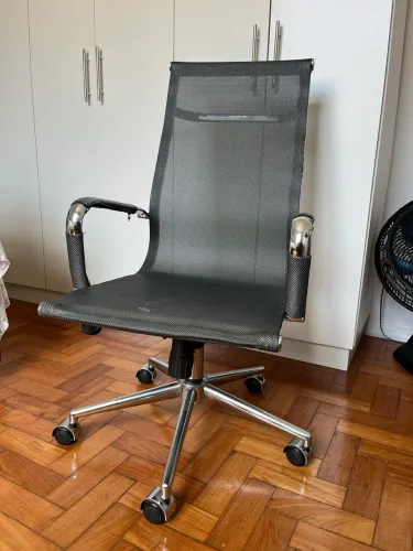 Cadeira de escritorio
