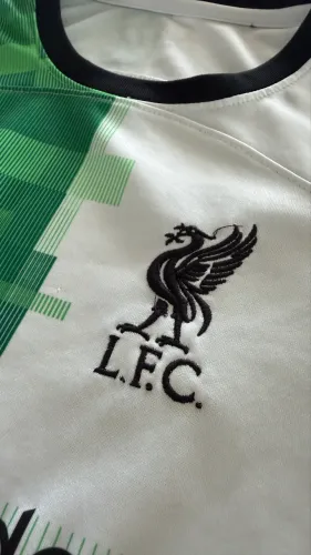 Camisa infantil Liverpool Nike - Original