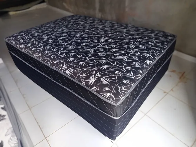 Cama box