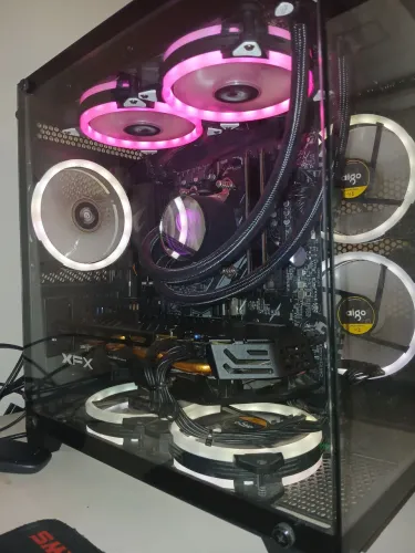 XFX RX 590 8GB 2304SP OC+ - a mais top e forte já feita