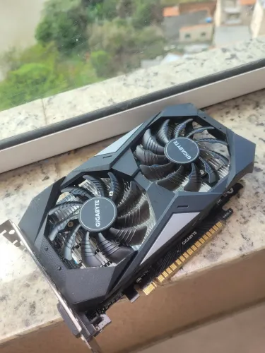 Placa de Vídeo Original Gigabyte GeForce GTX 1650 4GB OC Memória GDDR6<br><br>GV-N1656WF2OC-4GD