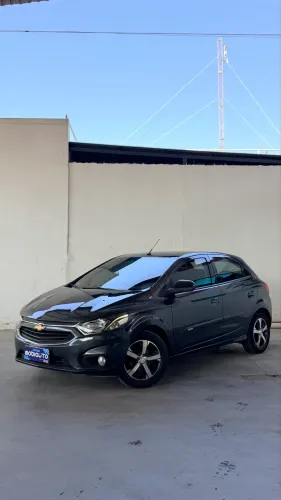 Chevrolet Onix Hatch LTZ 1.4 8V Flex Mec. 4P 2019