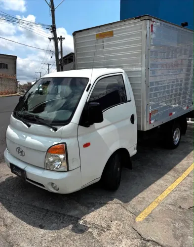 Hyundai HR 2010