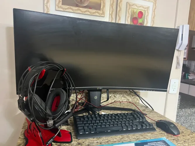 Monitor 34 curvo