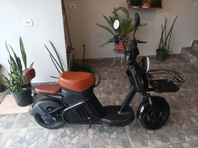 Linda Moto Elétrica