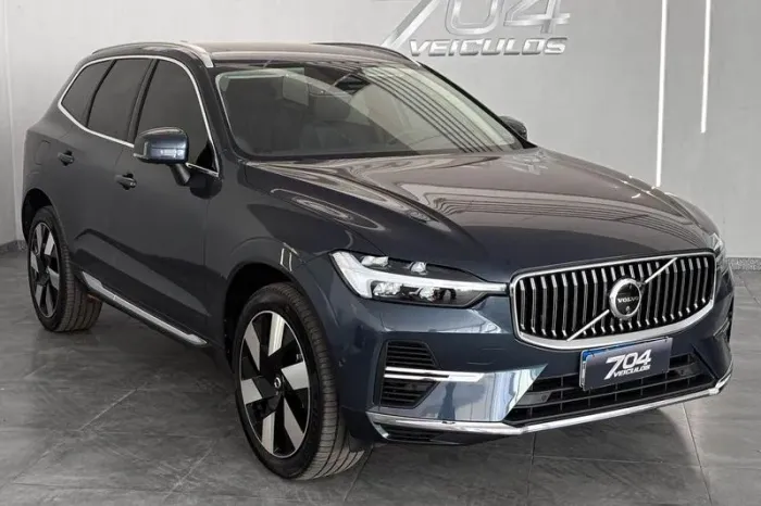 Volvo XC-60 T-8 Ultimate 2.0 AWD (híbrido) 2024