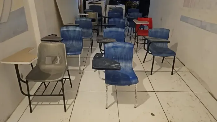 CADEIRA ESCOLAR 50 UNIDADES