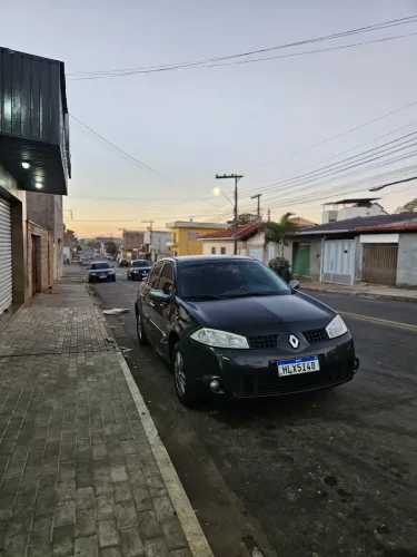 Renault Megane Sedan Expression Hi-flex 1.6 16V 2010