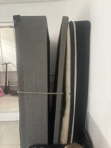 Colchão e cama baú