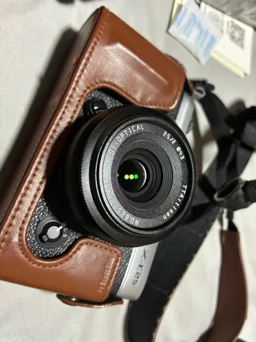 Fujifilm X e2s muito nova! Lente original + lente extra