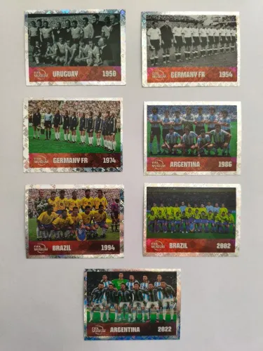 Vendo Figurinhas Panini Copa do Mundo 2026 FWC seleções em Uberlândia e Uberaba.