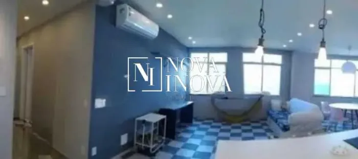 Apartamento - Padrão / Residencial / Copacabana