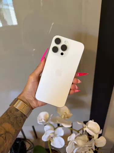 iPhone 16 Pro Max 256GB Branco