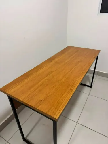 Mesa de escritório industrial