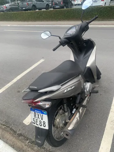 VENDO BIZ 110i 2023 ?
