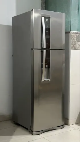 GELADEIRA INOX ELETROLUX