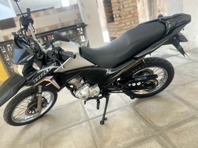 Honda Bros 160 ESDD 2022/2023 | Baixa KM | Revisada | Pneus Novos