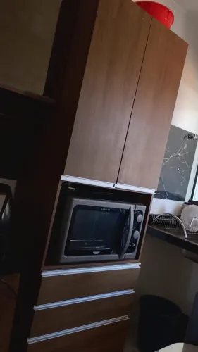 VENDE-SE ARMÁRIO DE COZINHA!