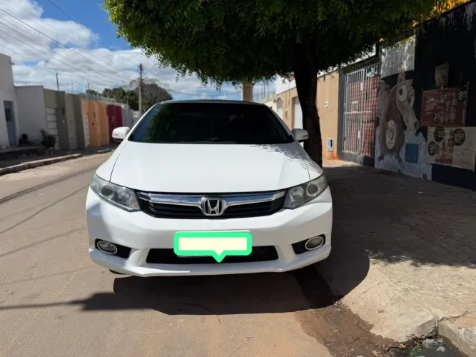 Honda Civic Sedan LXR 2.0 Flexone 16V Aut. 4P 2014