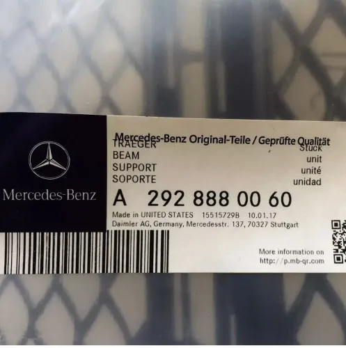 Grade dianteira da Mercedes-Benz GLE 400 Coupé 450 43 AMG