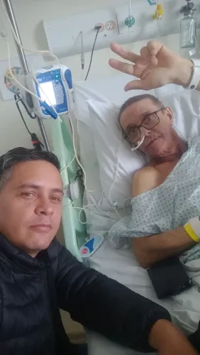 Faço acompanhamento em hospital